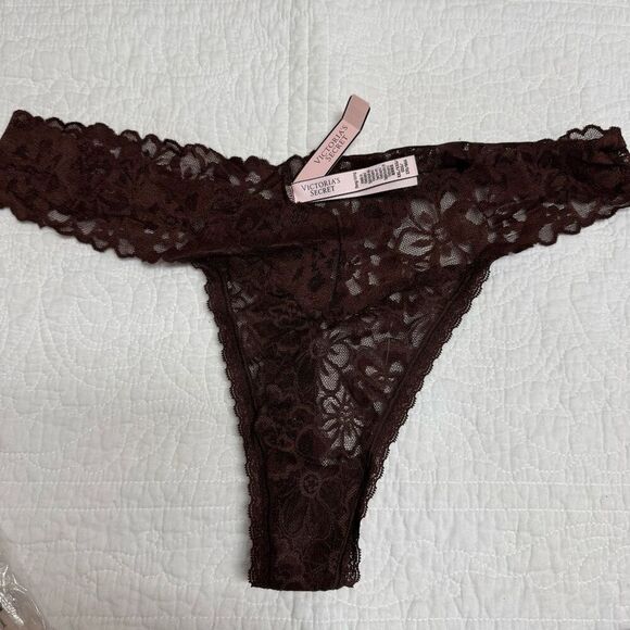 NWT (XXL) Victoria’s Secret Floral Lace Thong Panty - Chocolate Brown - Picture 1 of 3